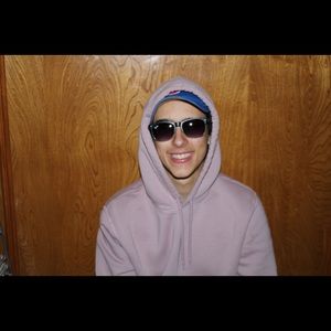 Meet your Posher, Justin